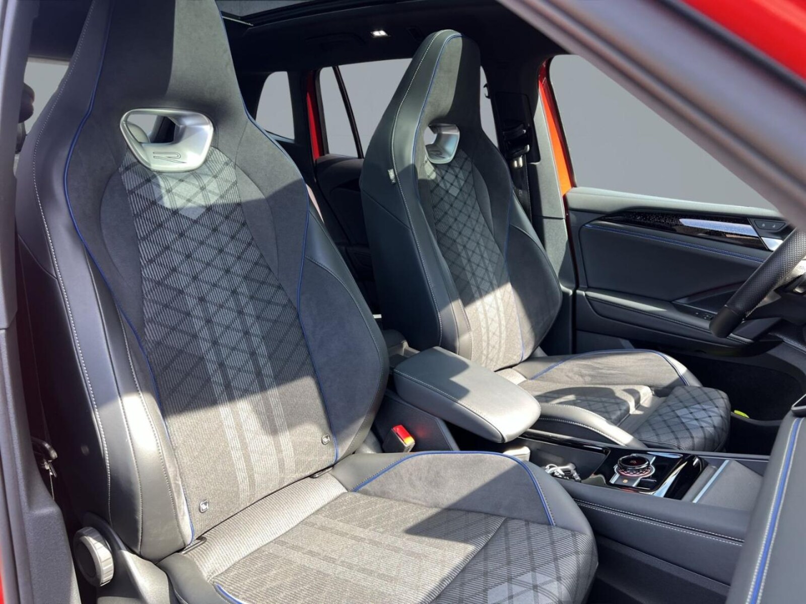 Volkswagen Tiguan – Bild 16