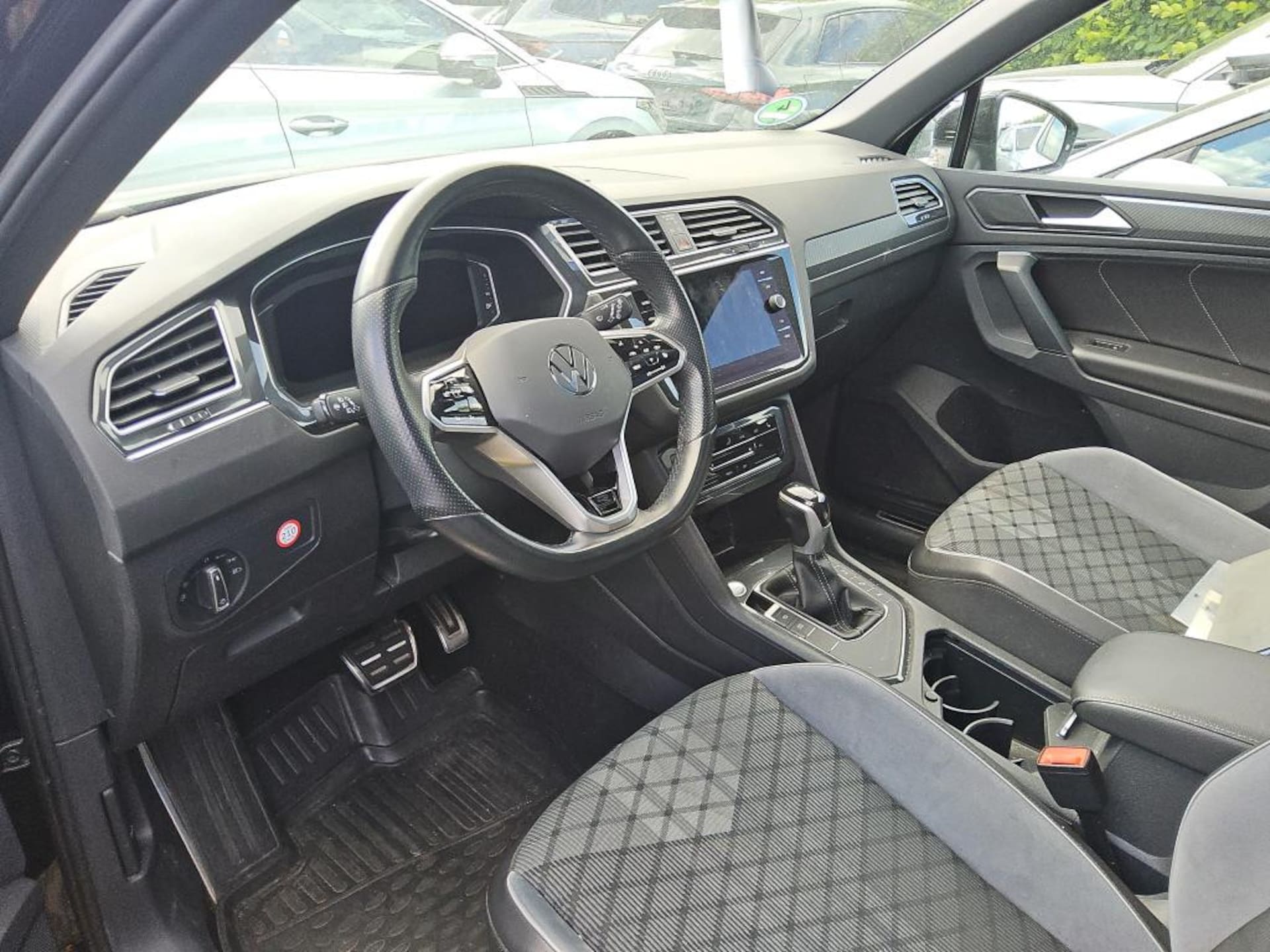 Volkswagen Tiguan R-Line