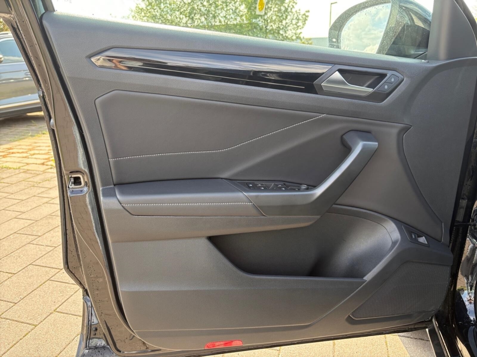 Volkswagen T-Roc – Bild 15