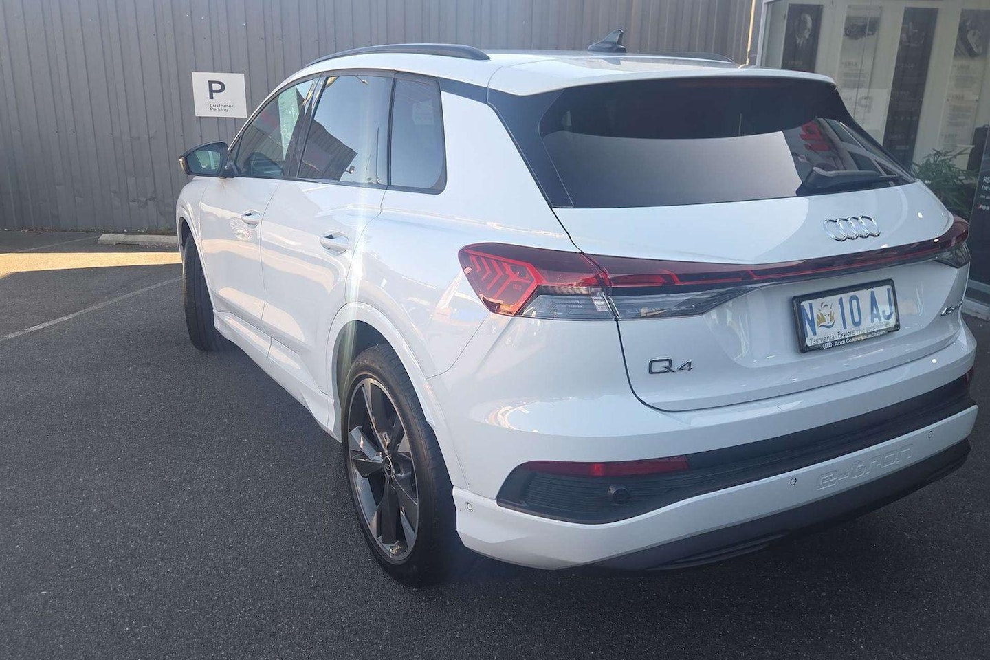 Image about Audi Q4 e-tron 45 e-tron