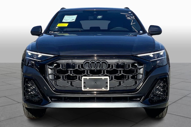 2026 Audi Q8
