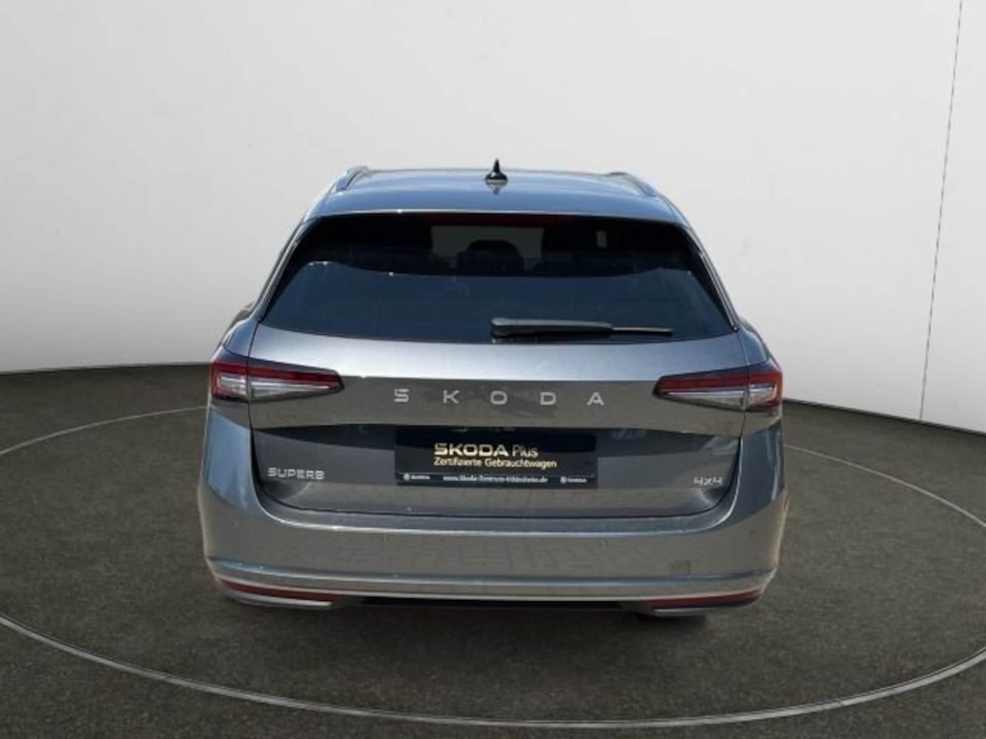 Skoda Superb Combi Laurin & Klement