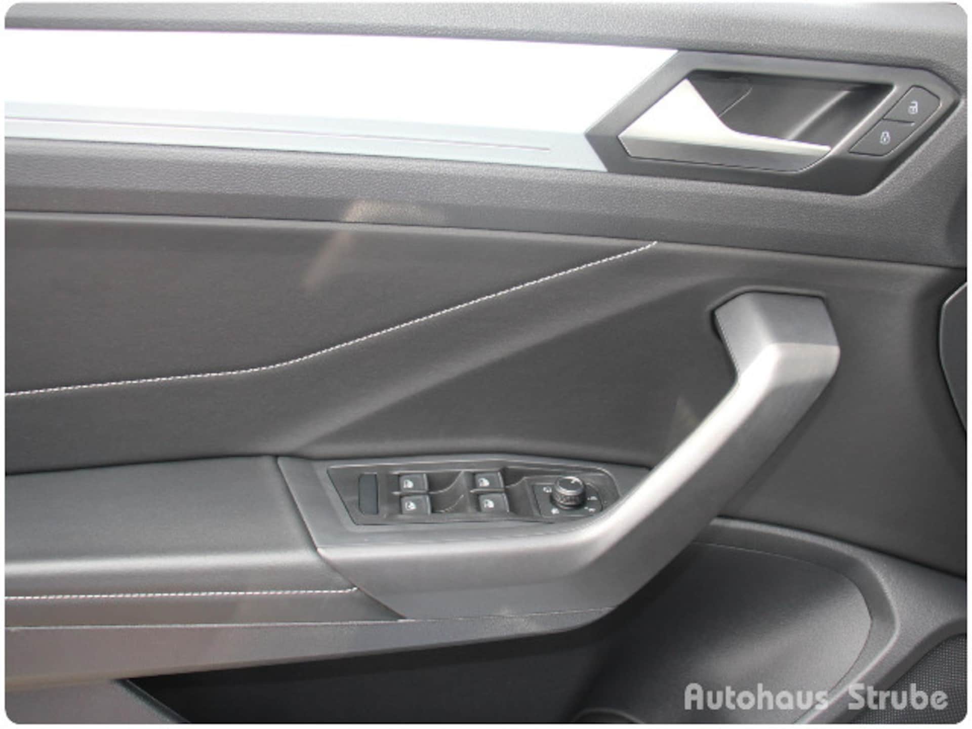 Volkswagen T-Roc Cabriolet Style
