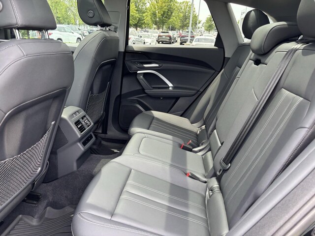 2025 Audi Q5 Premium - Photo 30