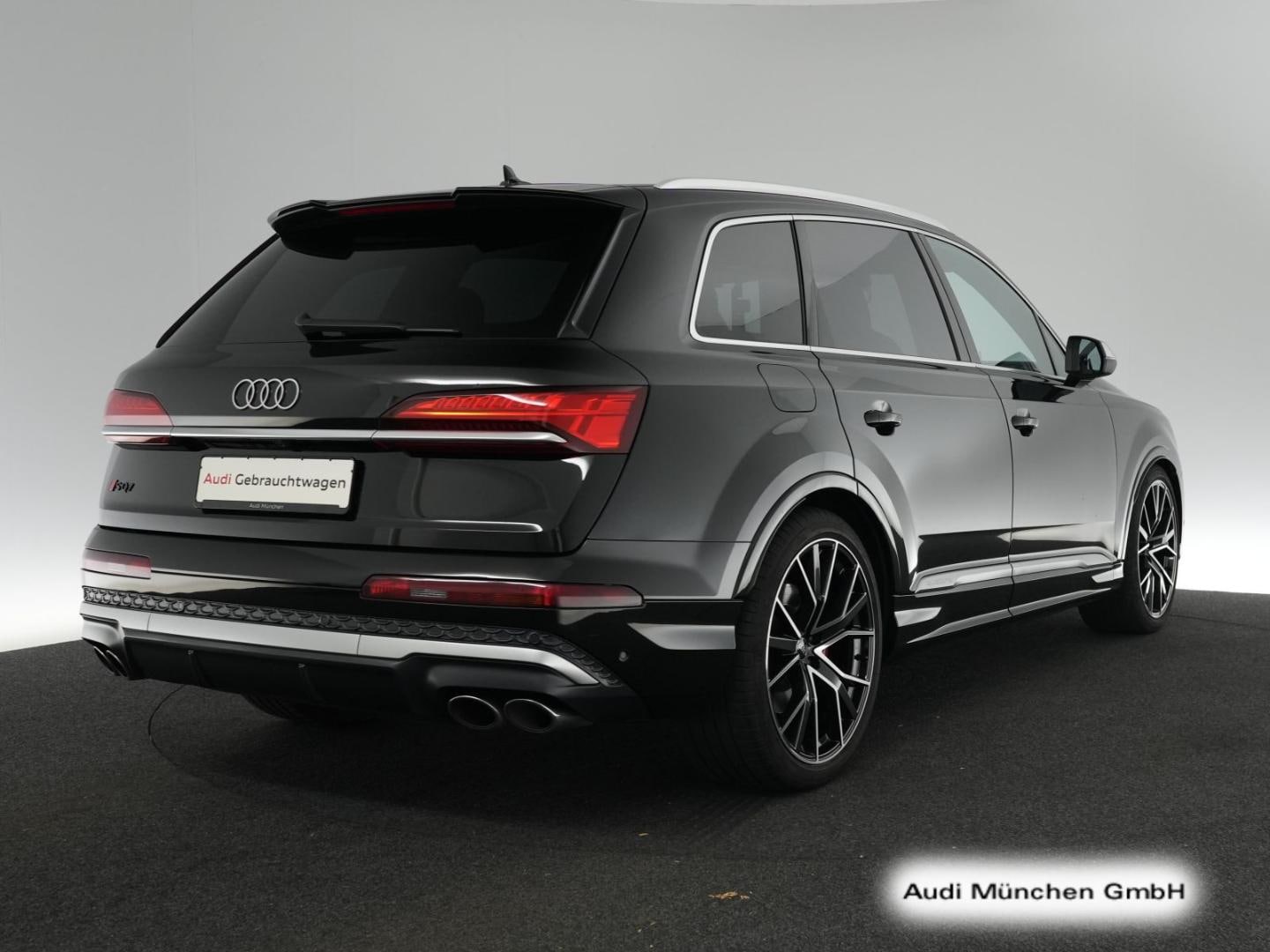 Bild über Audi SQ7 SUV TFSI quattro tiptronic - für weitere Informationen kontaktieren Sie den Audi Partner
