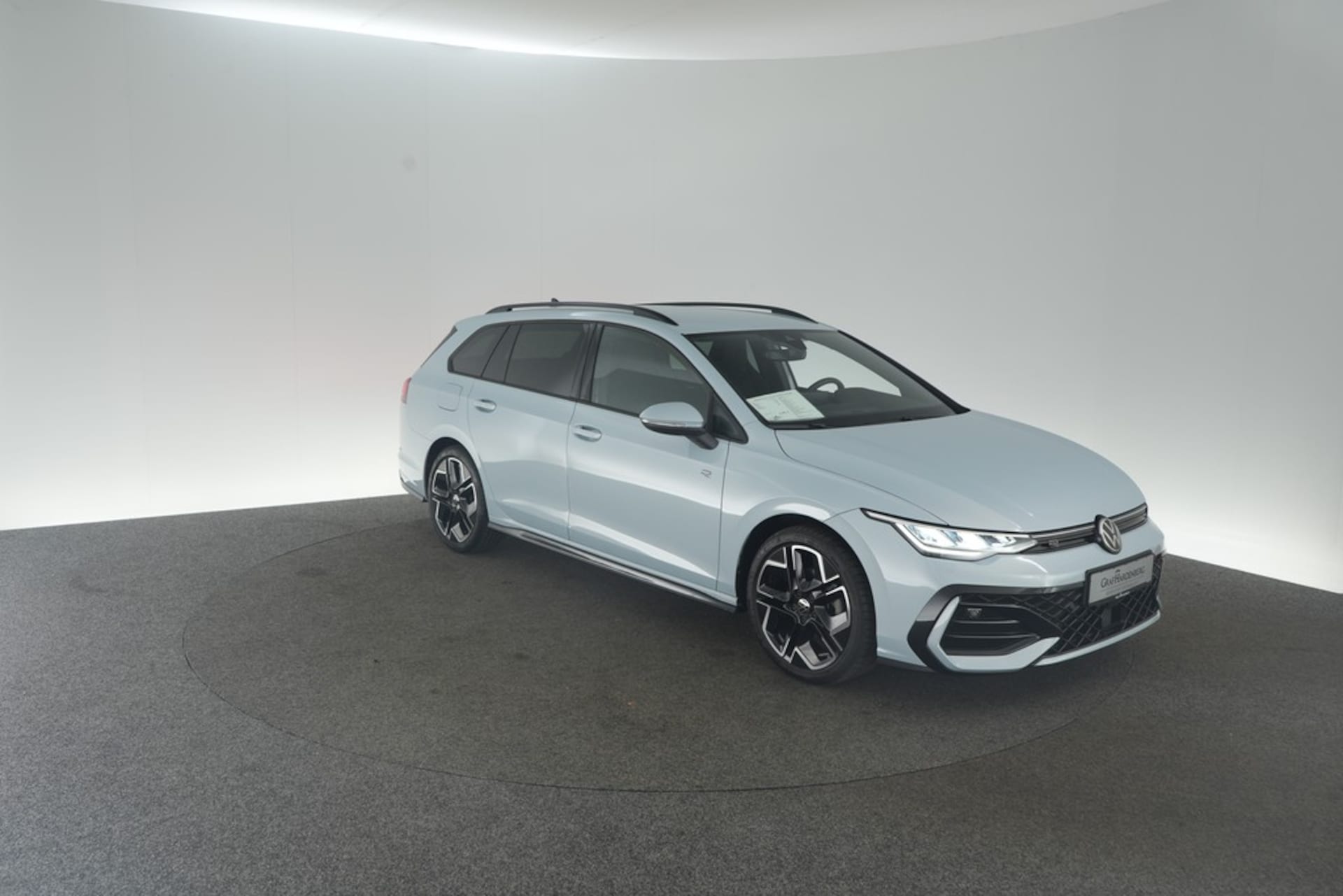 Volkswagen Golf Variant R-Line