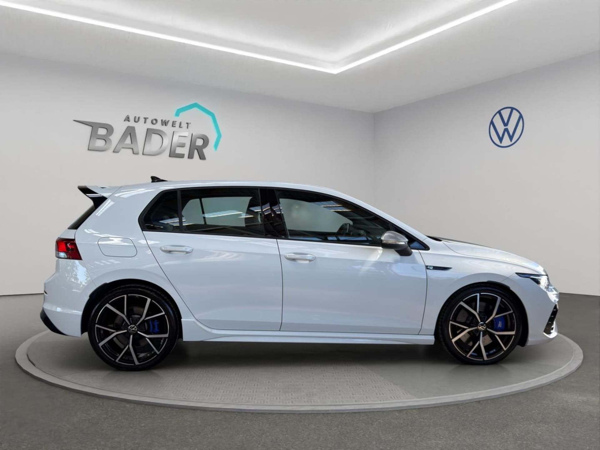 Volkswagen Golf R