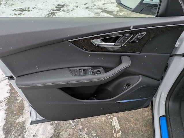 2026 Audi Q8 Premium Plus - Photo 6
