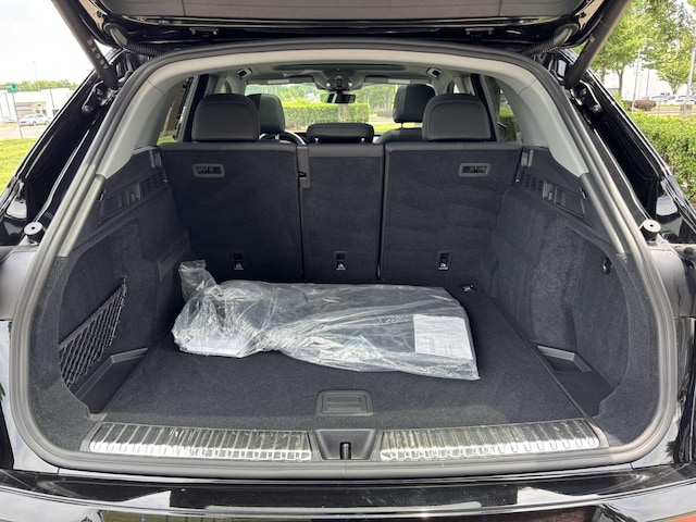 2025 Audi Q5 Premium - Photo 32