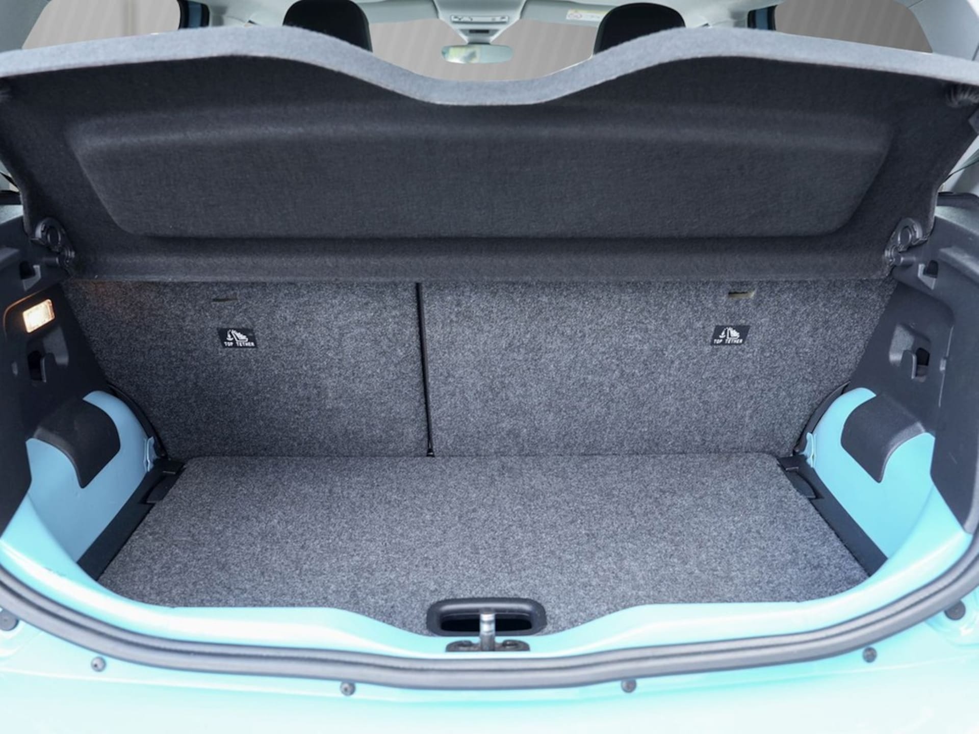 Volkswagen e-up! Style "Plus"