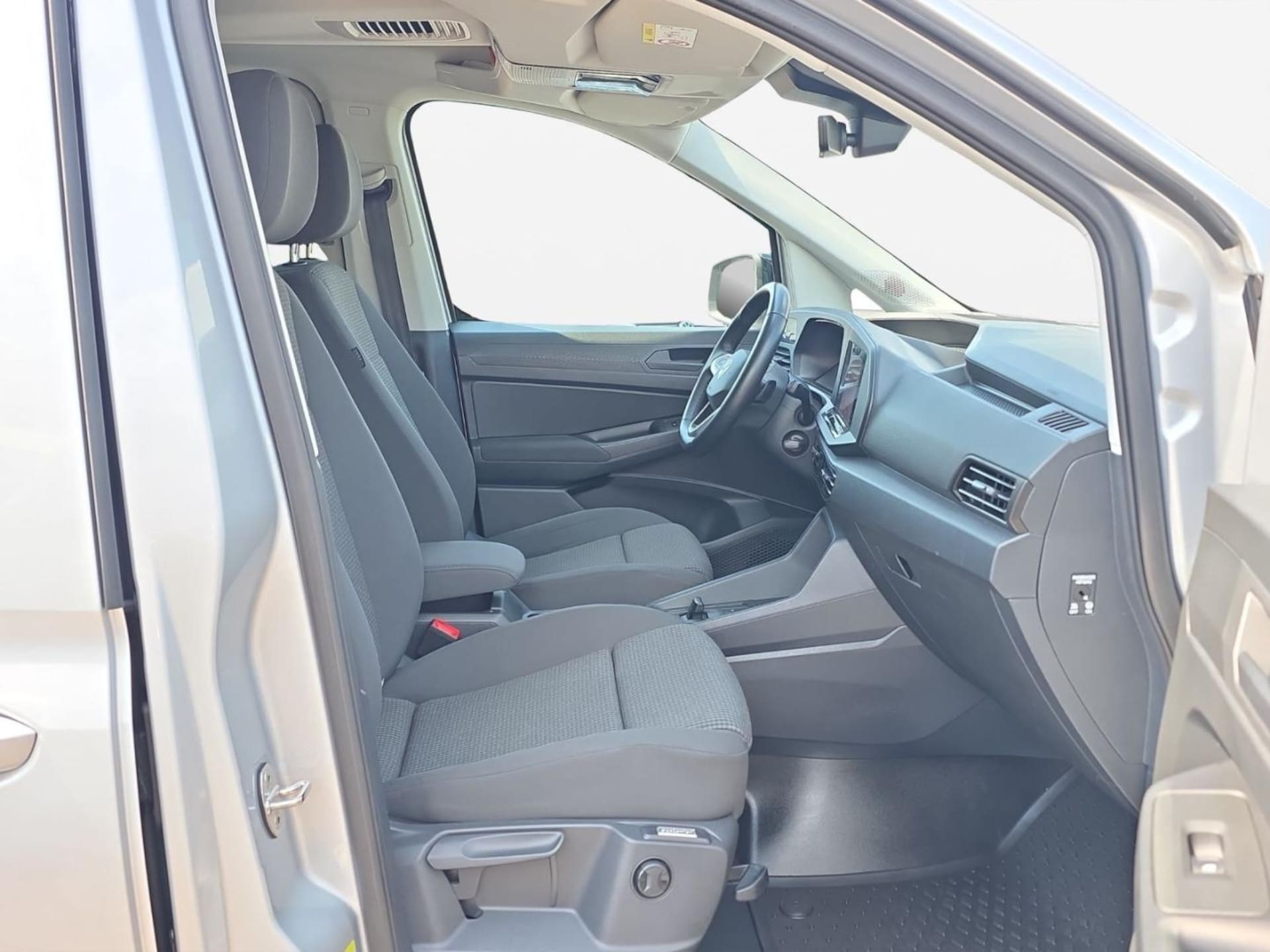 Volkswagen Caddy Maxi Basis-Modell
