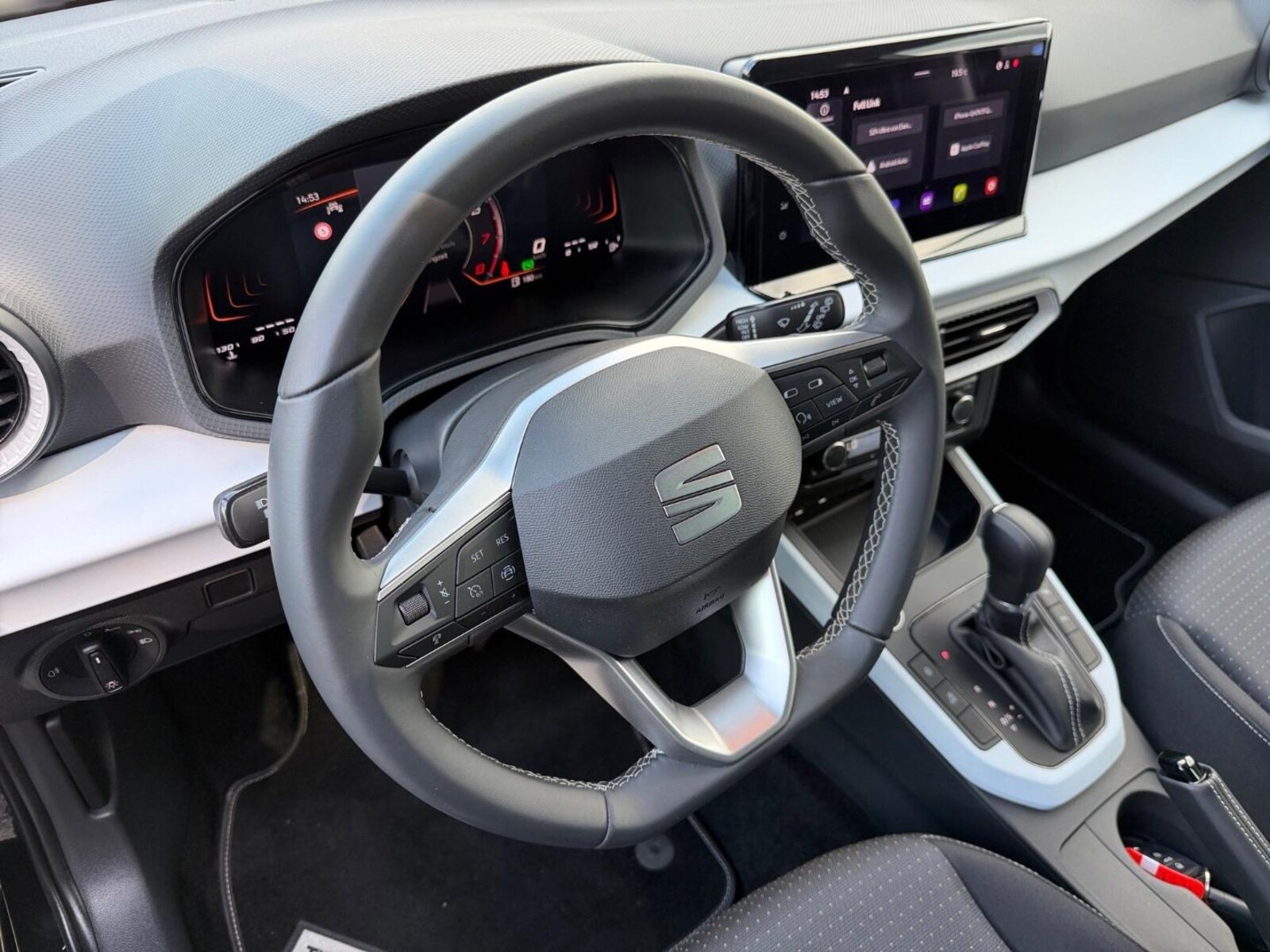 SEAT Arona – Bild 9