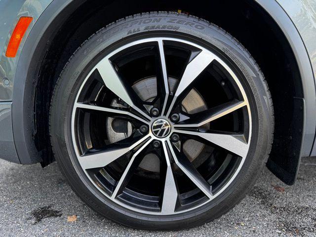 2024 Volkswagen Tiguan SEL R-LINE - Photo 8
