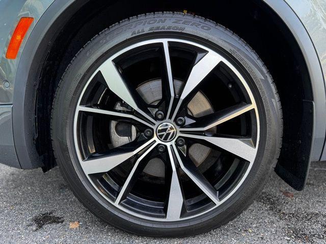 2024 Volkswagen Tiguan SEL R-LINE - Photo 8