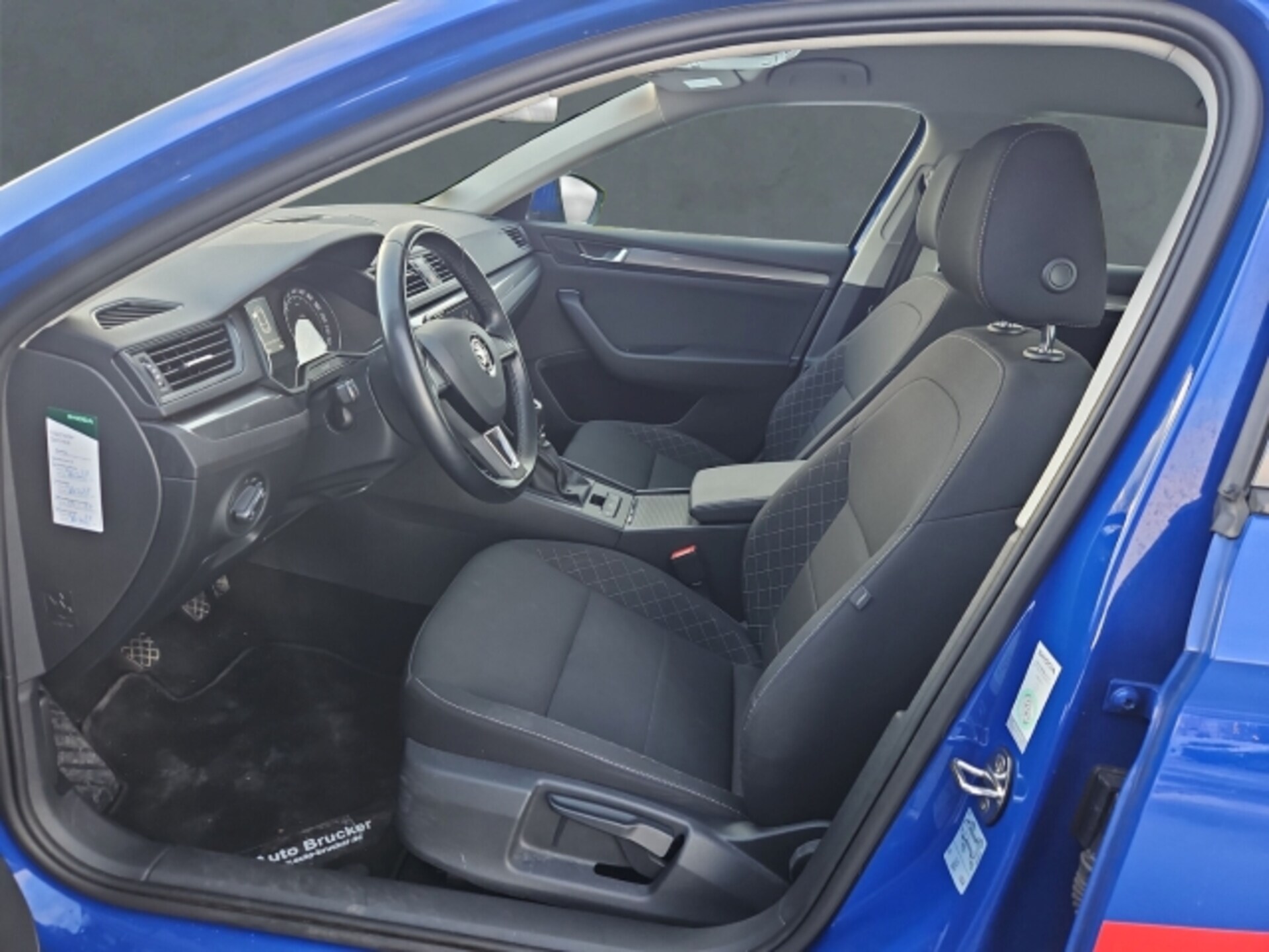 Skoda Superb Combi Active