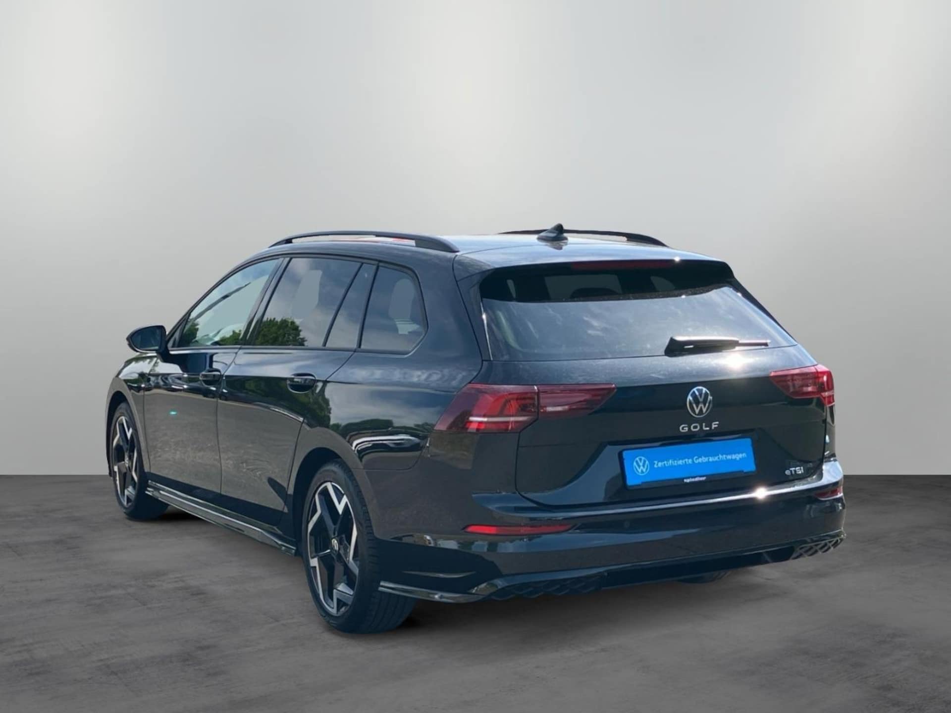 Volkswagen Golf Variant R-Line