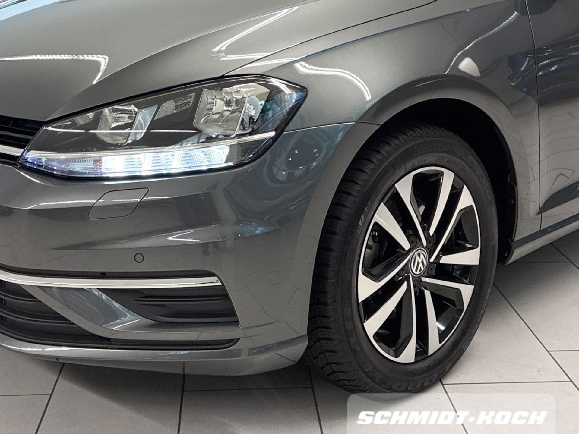 Volkswagen Golf Variant United