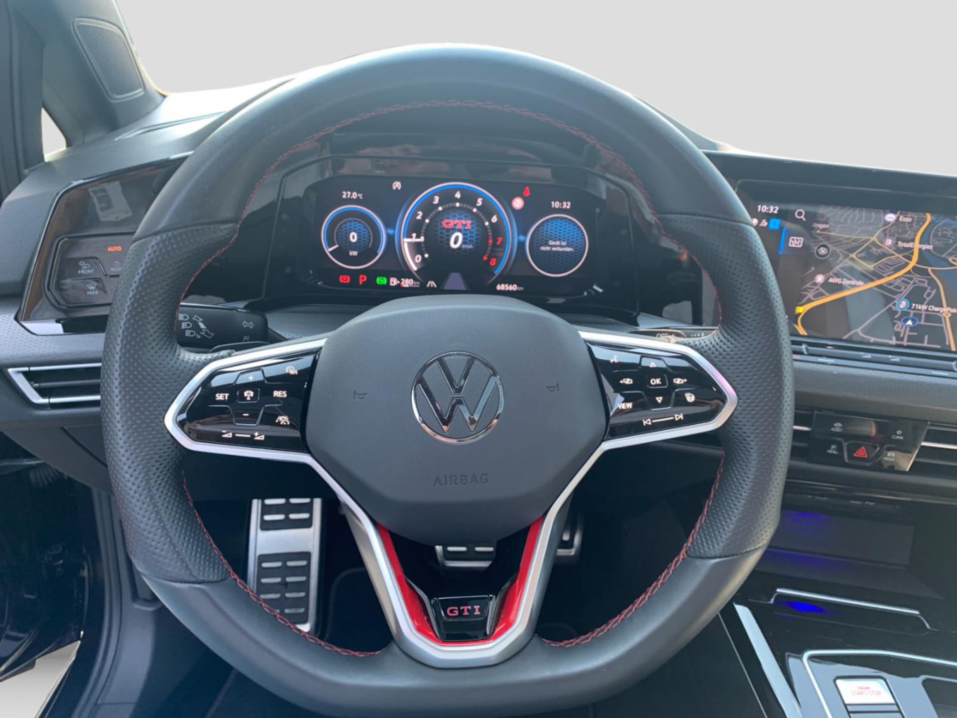 Volkswagen Golf GTI