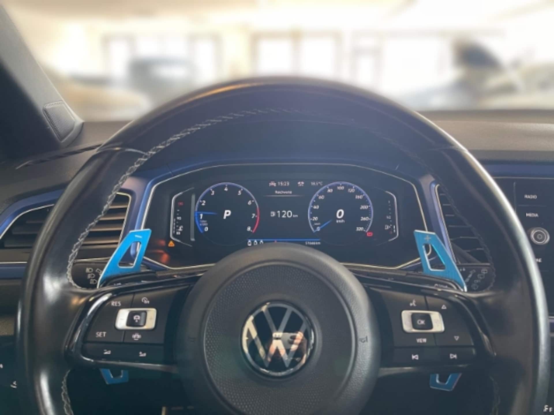 Volkswagen T-Roc R