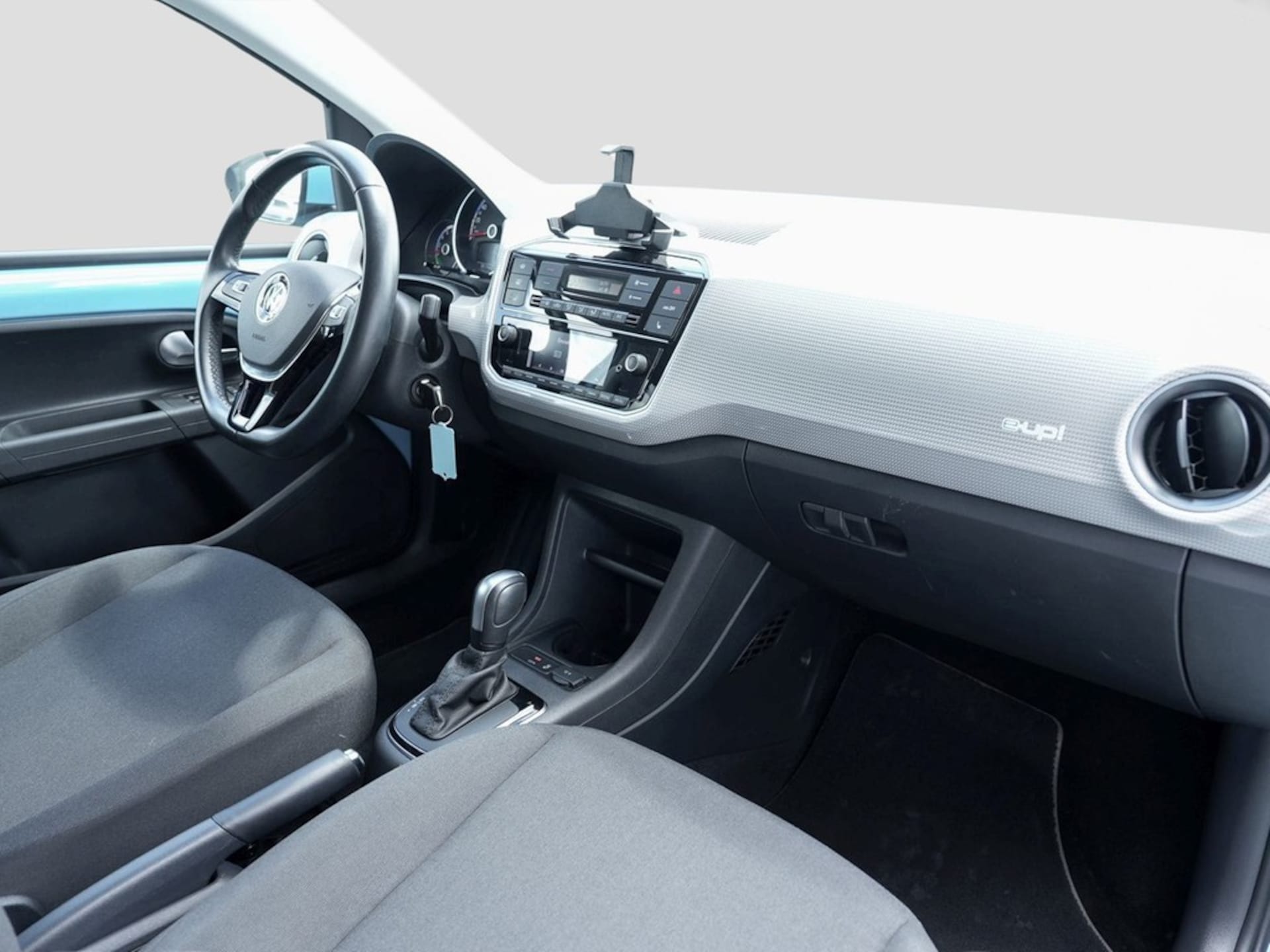 Volkswagen e-up! Style "Plus"