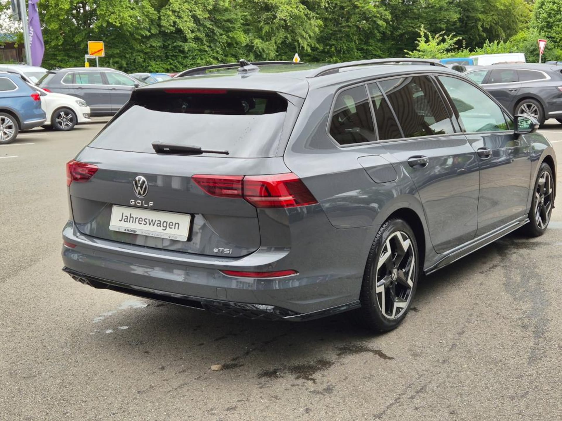 Volkswagen Golf Variant R-Line