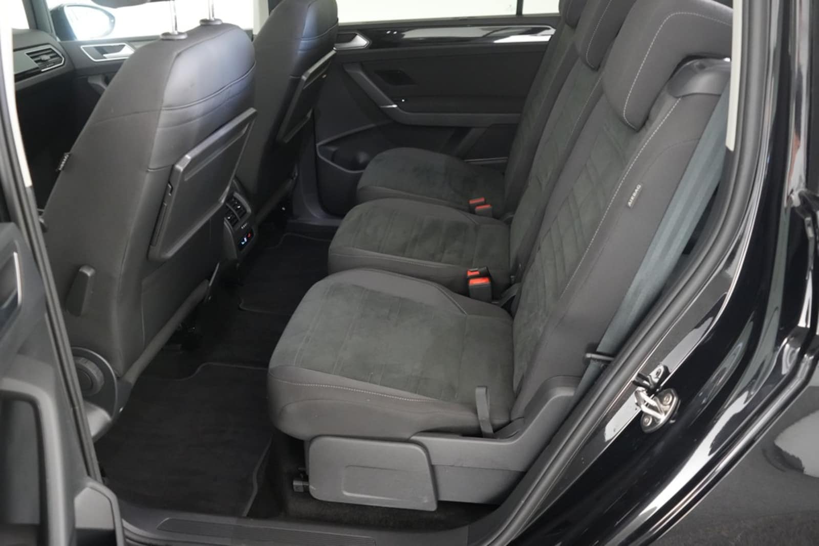 Volkswagen Touran – Bild 12