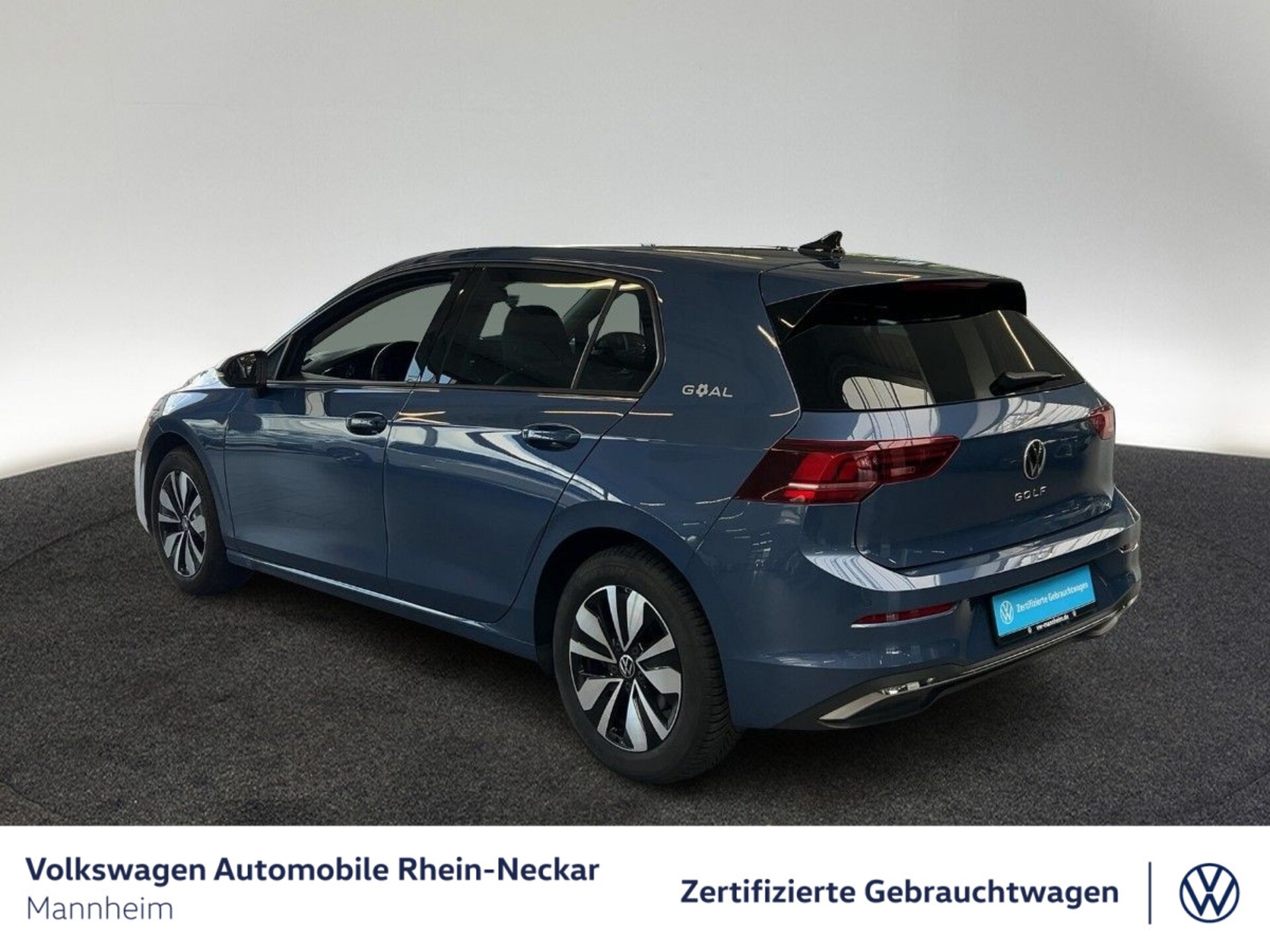 Volkswagen Golf Life