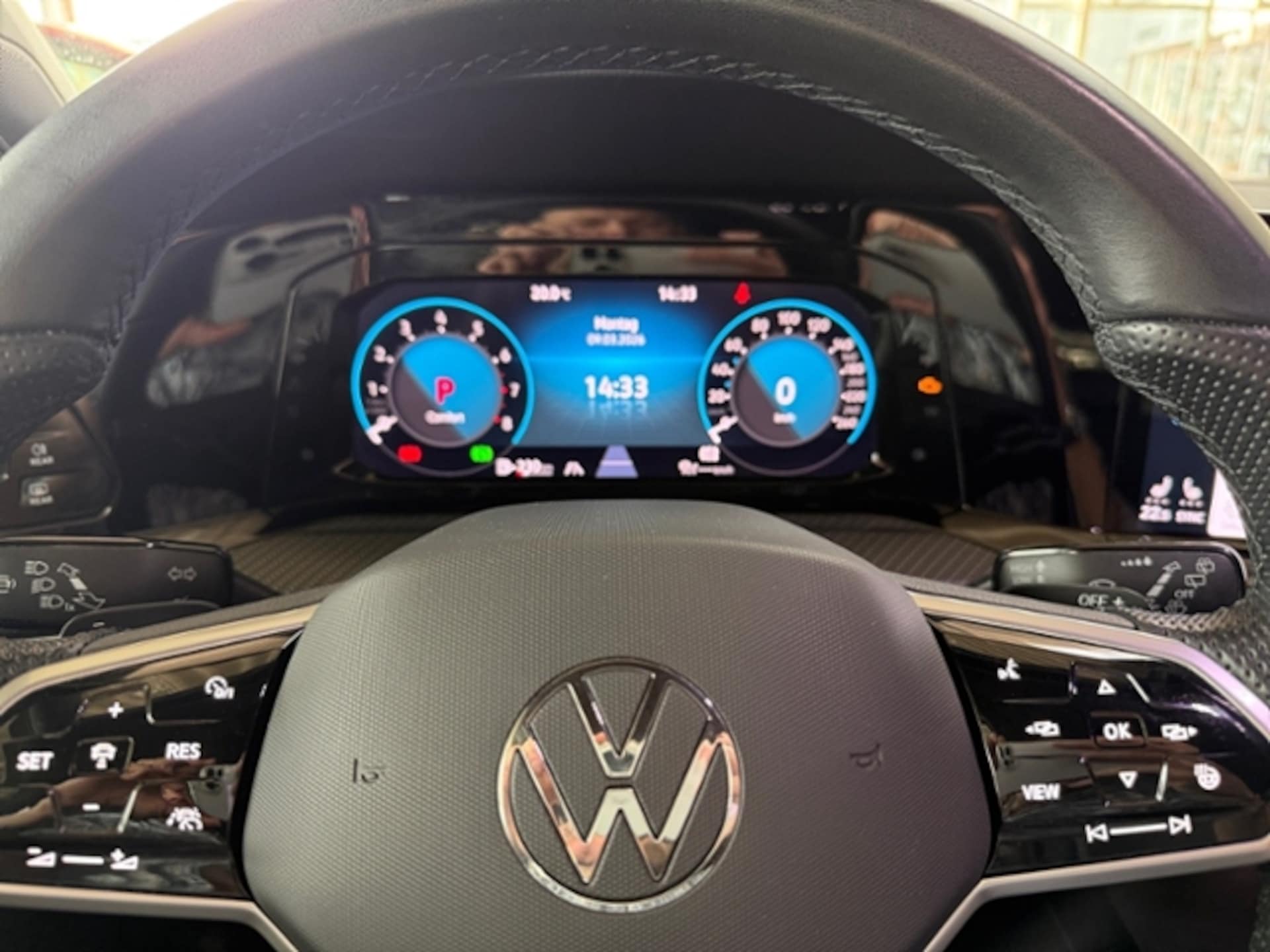 Volkswagen Golf R-Line