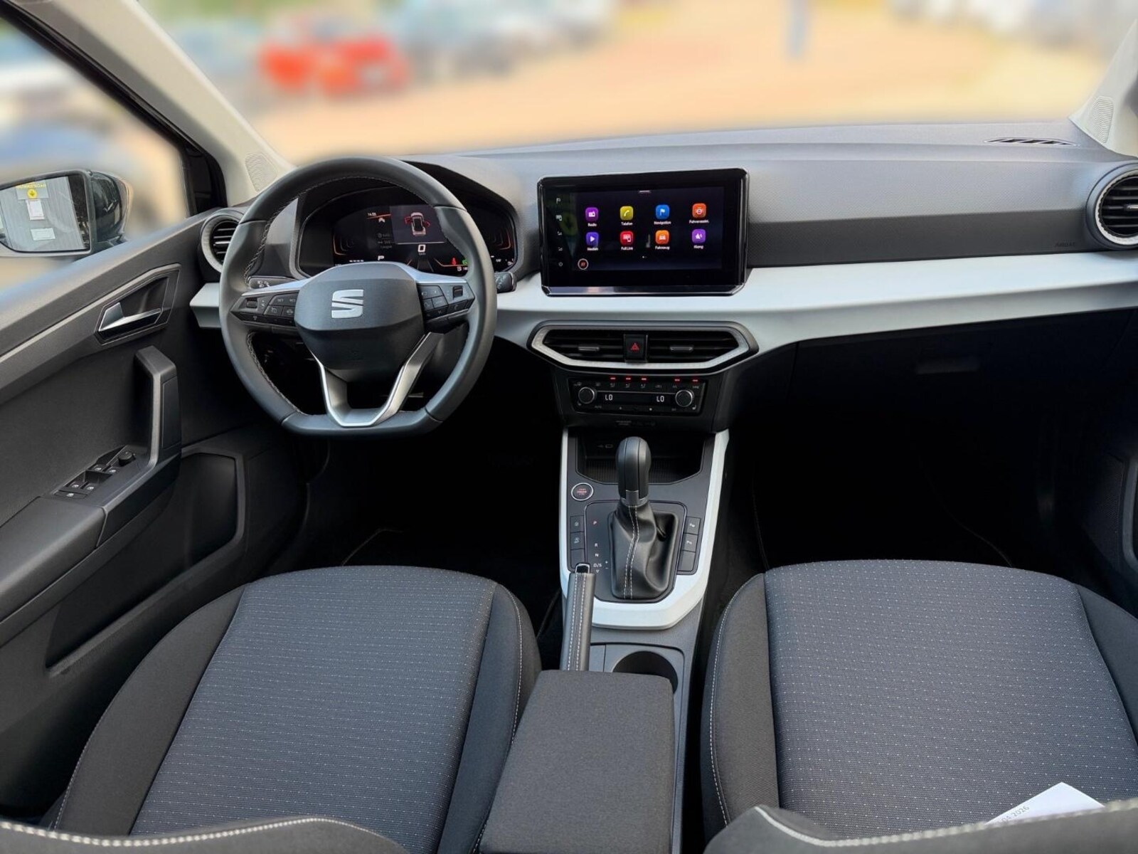 SEAT Arona – Bild 12