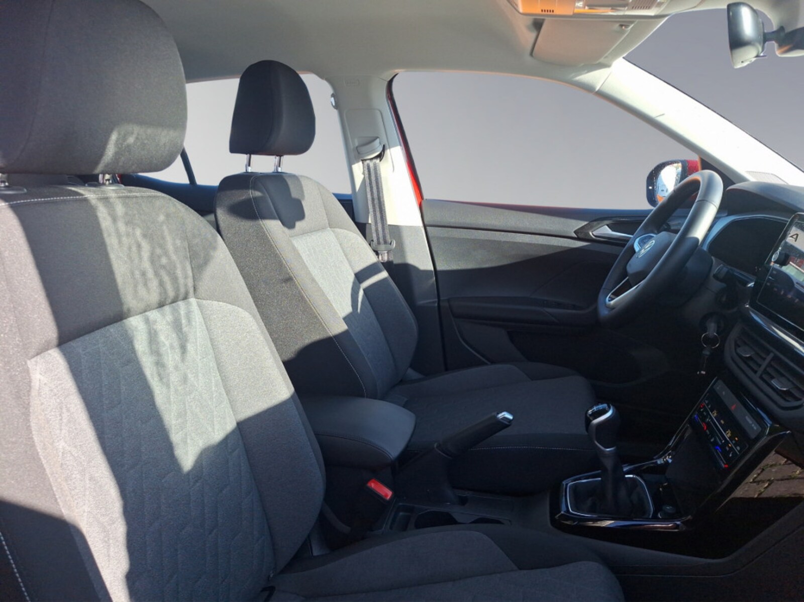 Volkswagen T-Cross – Bild 17