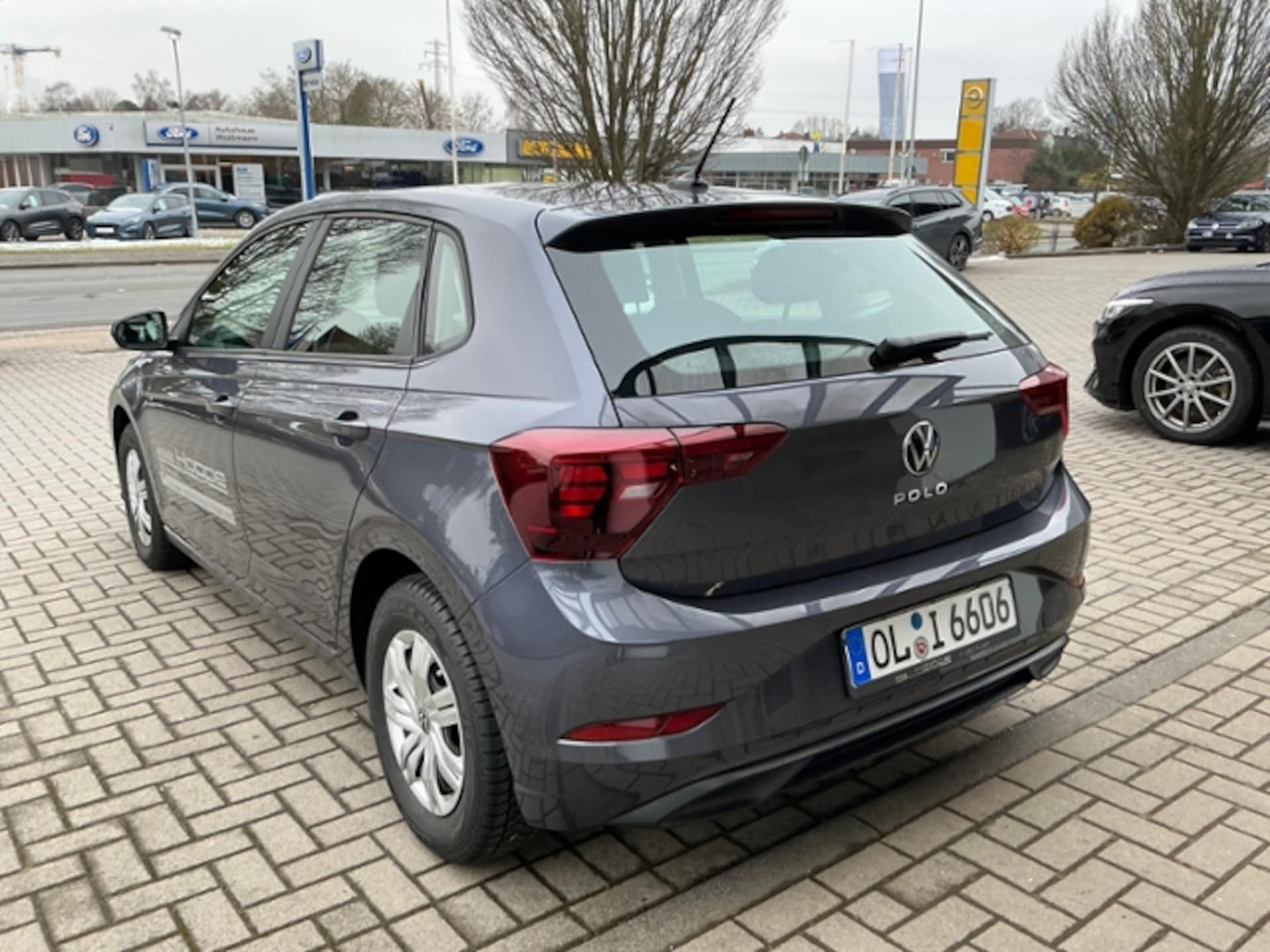 Volkswagen Polo Basis-Modell