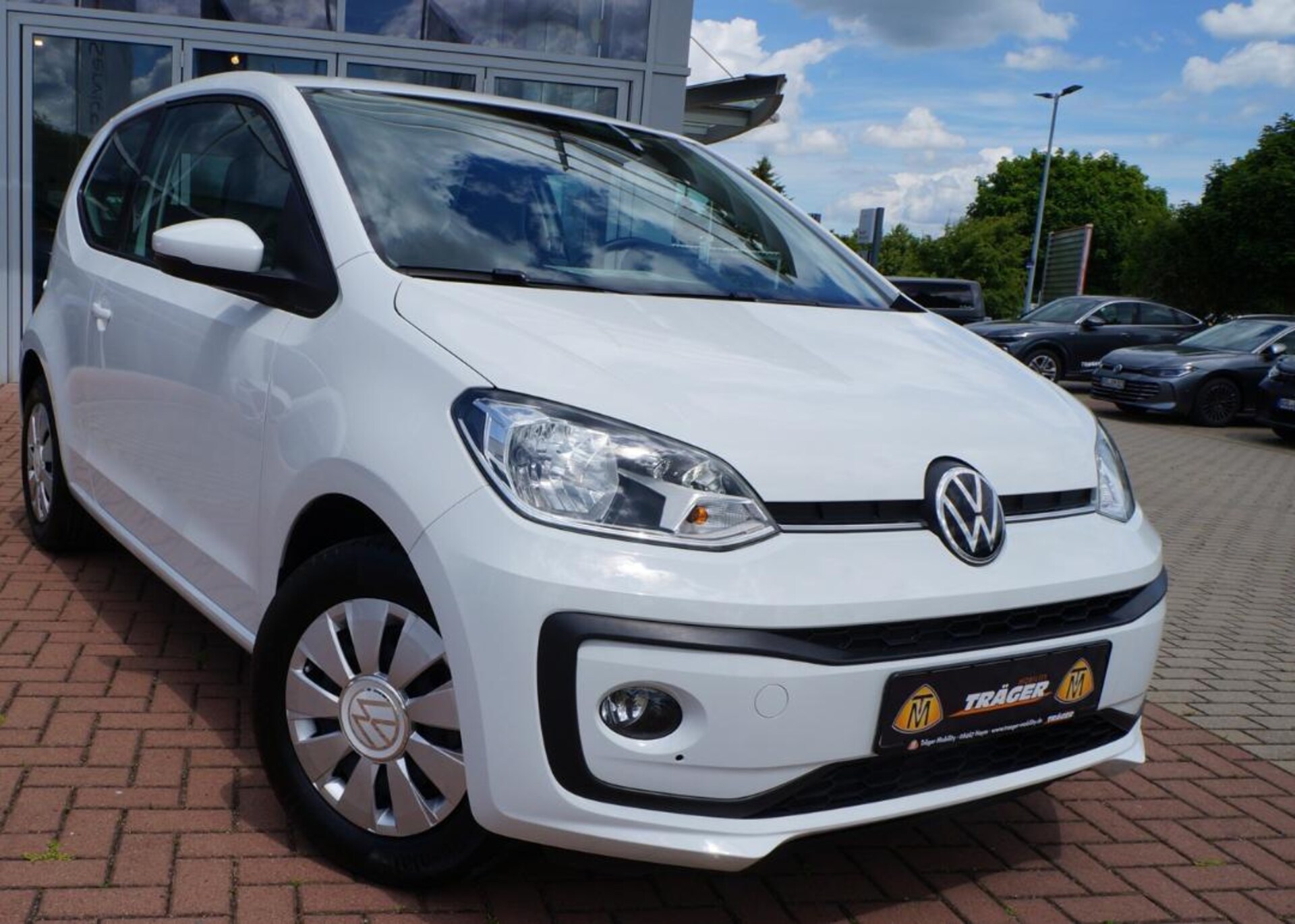 Volkswagen up! move up!