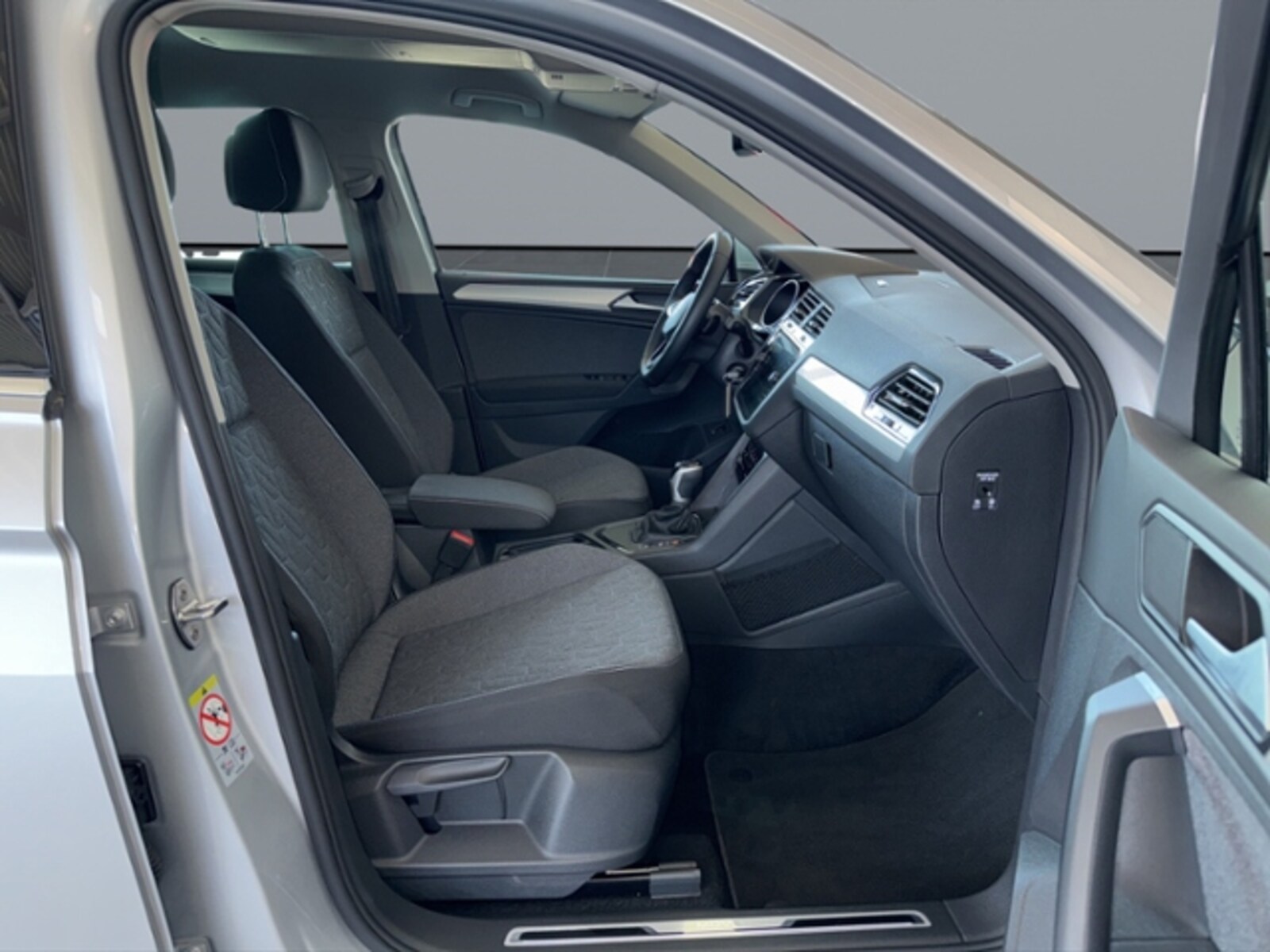 Volkswagen Tiguan – Bild 15