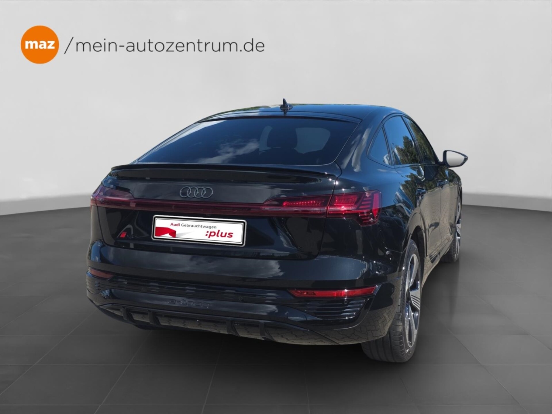 Audi Q8 Sportback e-tron S line
