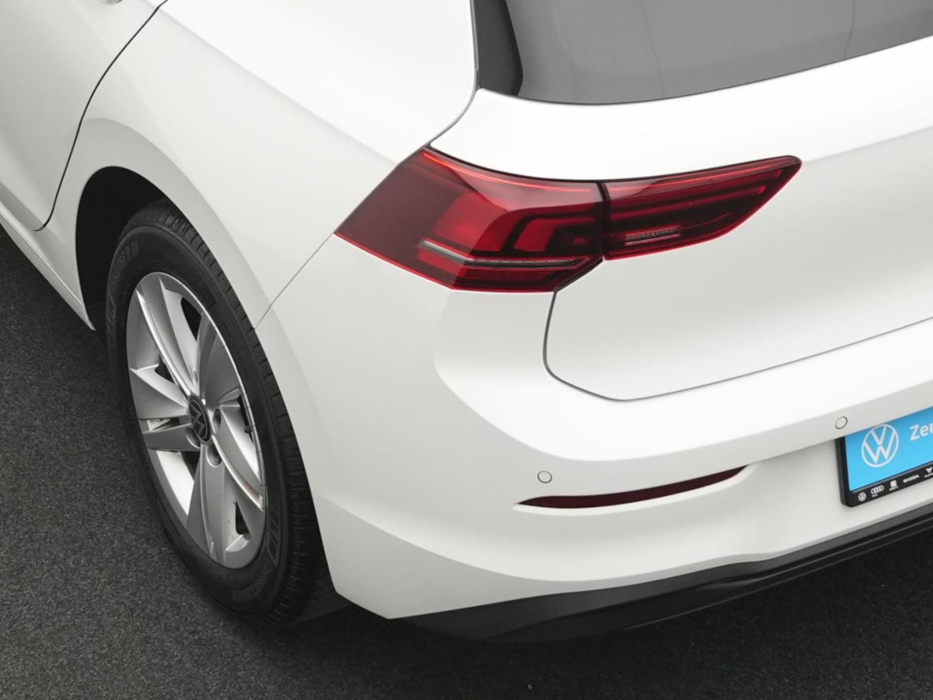 Volkswagen Golf Life