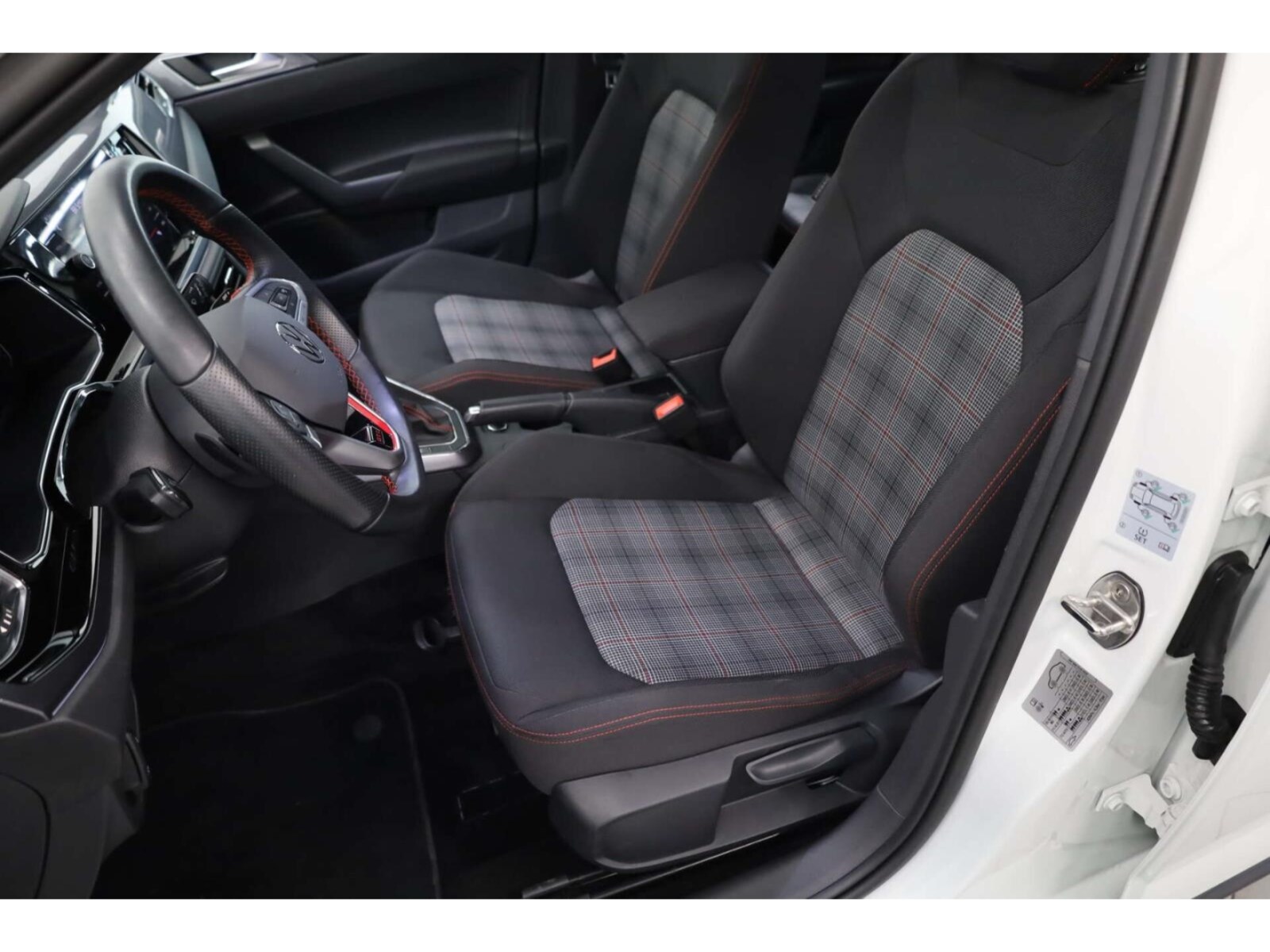 Volkswagen Polo – Bild 6