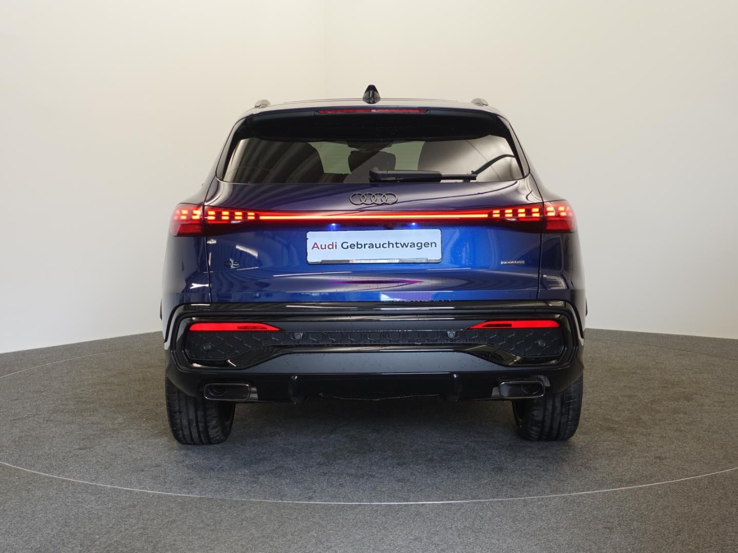 Bild über Audi Q5 SUV TFSI quattro 150 kW S tronic - für weitere Informationen kontaktieren Sie den Audi Partner