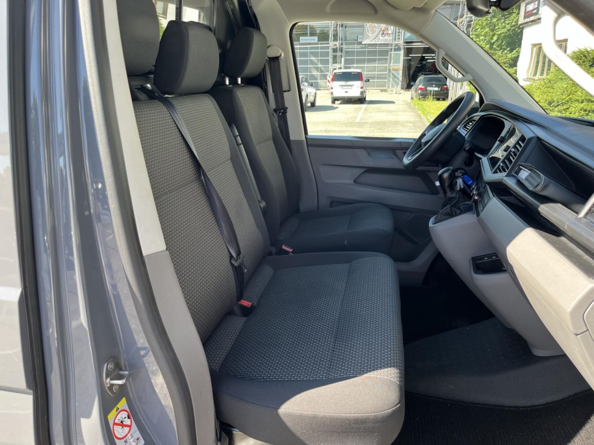 Volkswagen T6.1 Transporter Kasten kurzer Radstand