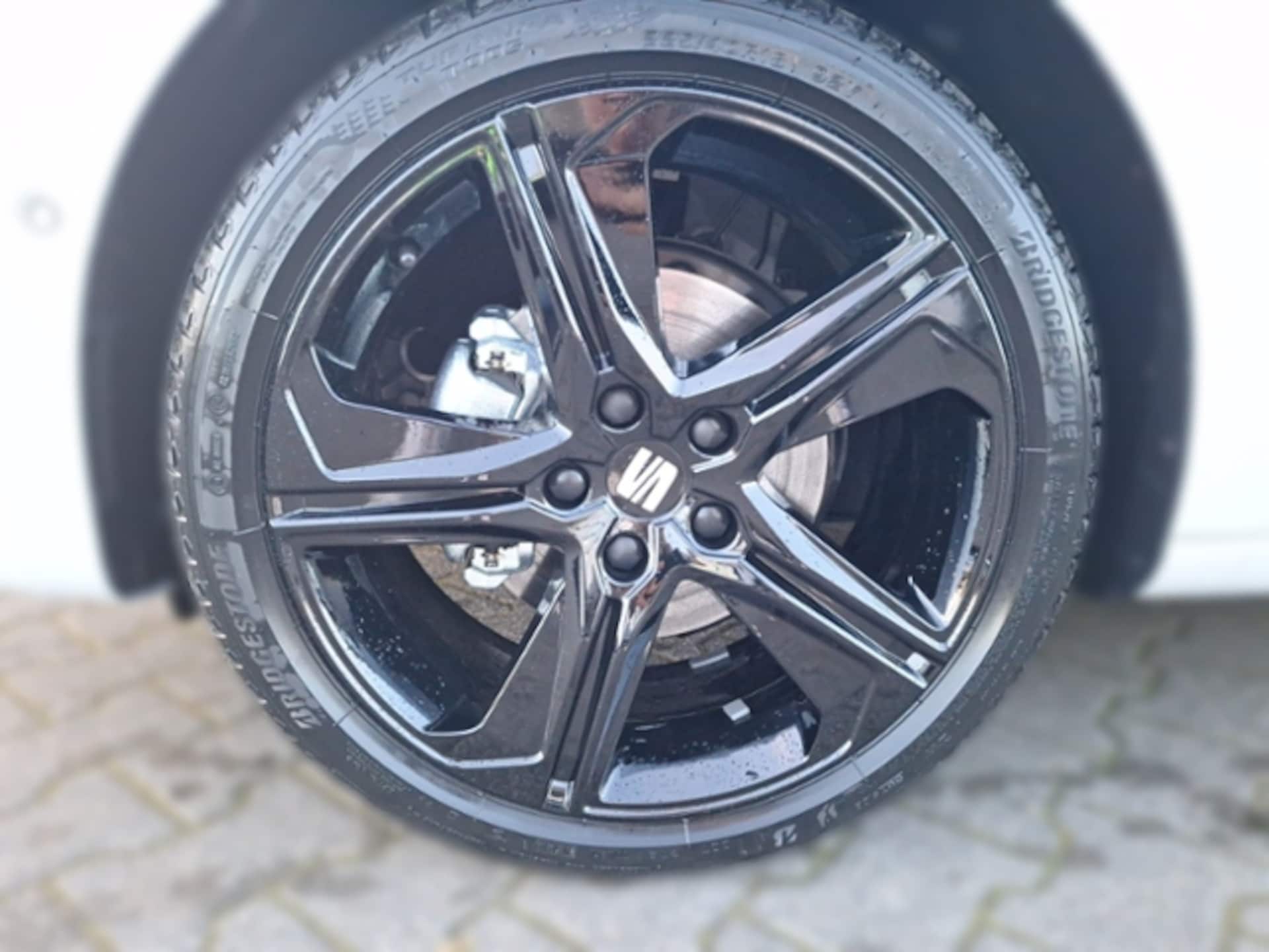 SEAT Leon FR
