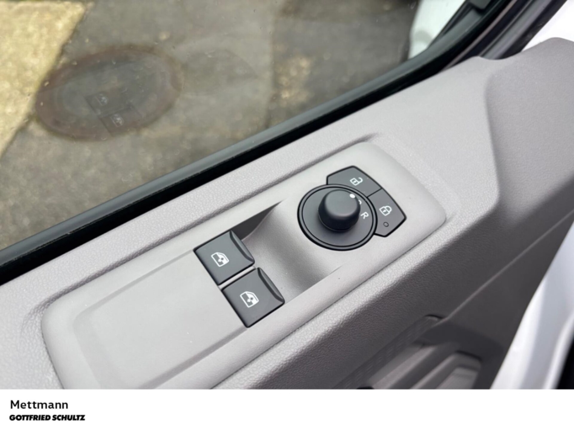 Volkswagen Transporter Kasten langer Radstand