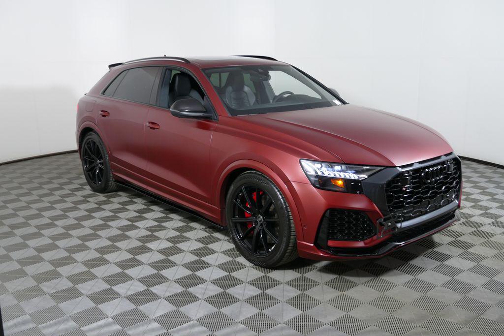 2023 Audi RS Q8 -'s photo