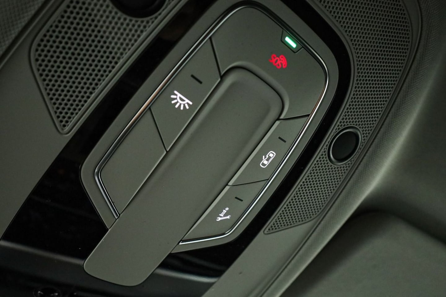 Bild über Audi S6 Avant TDI quattro tiptronic - für weitere Informationen kontaktieren Sie den Audi Partner