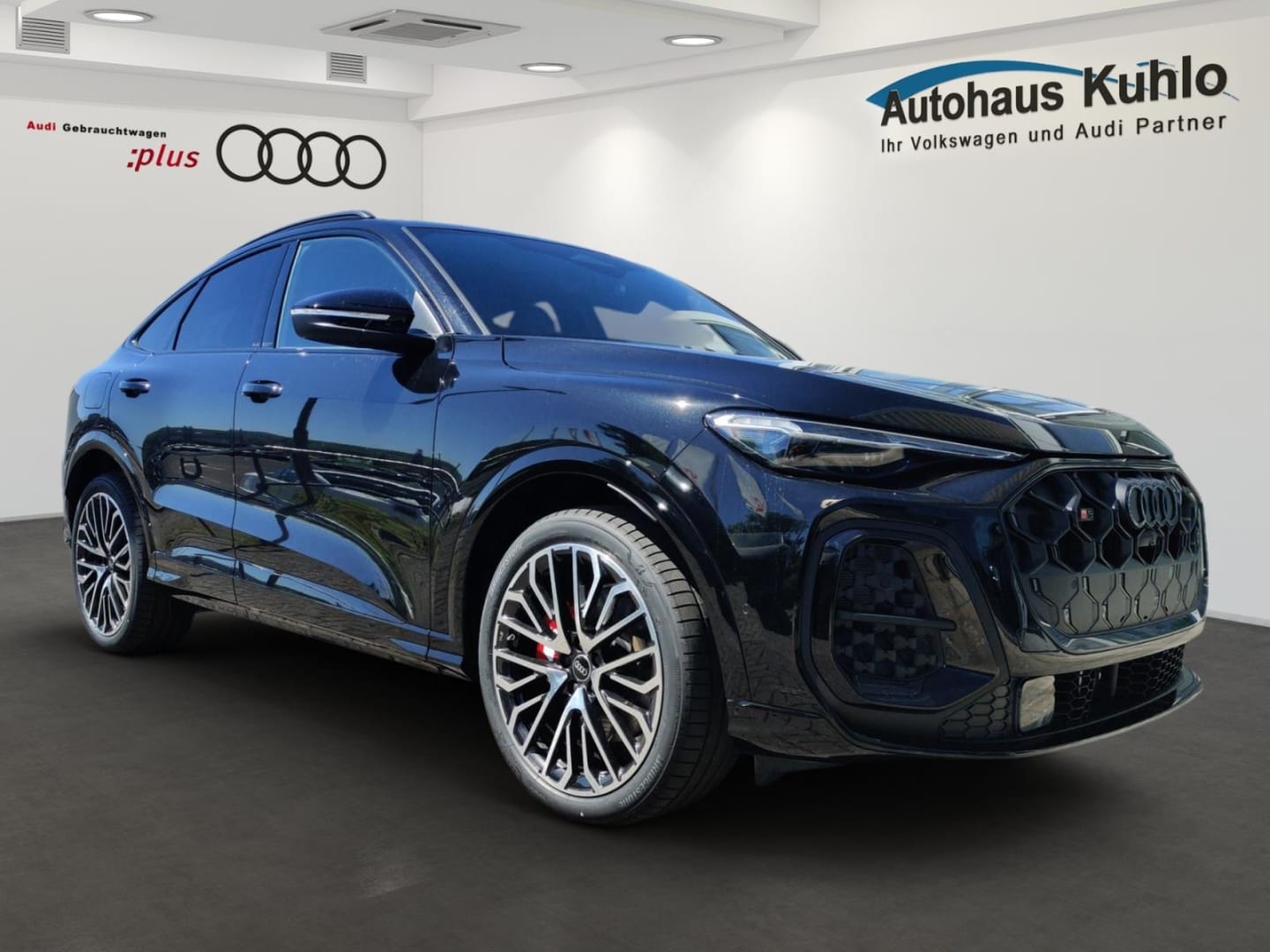 Bild über Audi SQ5 Sportback edition one mit Akzenten mythosschwarz TFSI 270 kW S tronic - für weitere Informationen kontaktieren Sie den Audi Partner