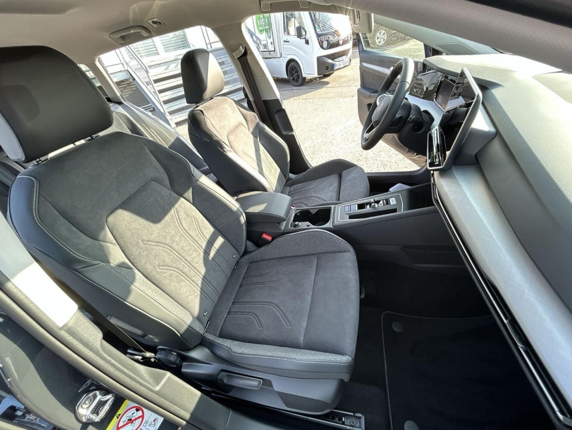 Volkswagen Golf Variant Life