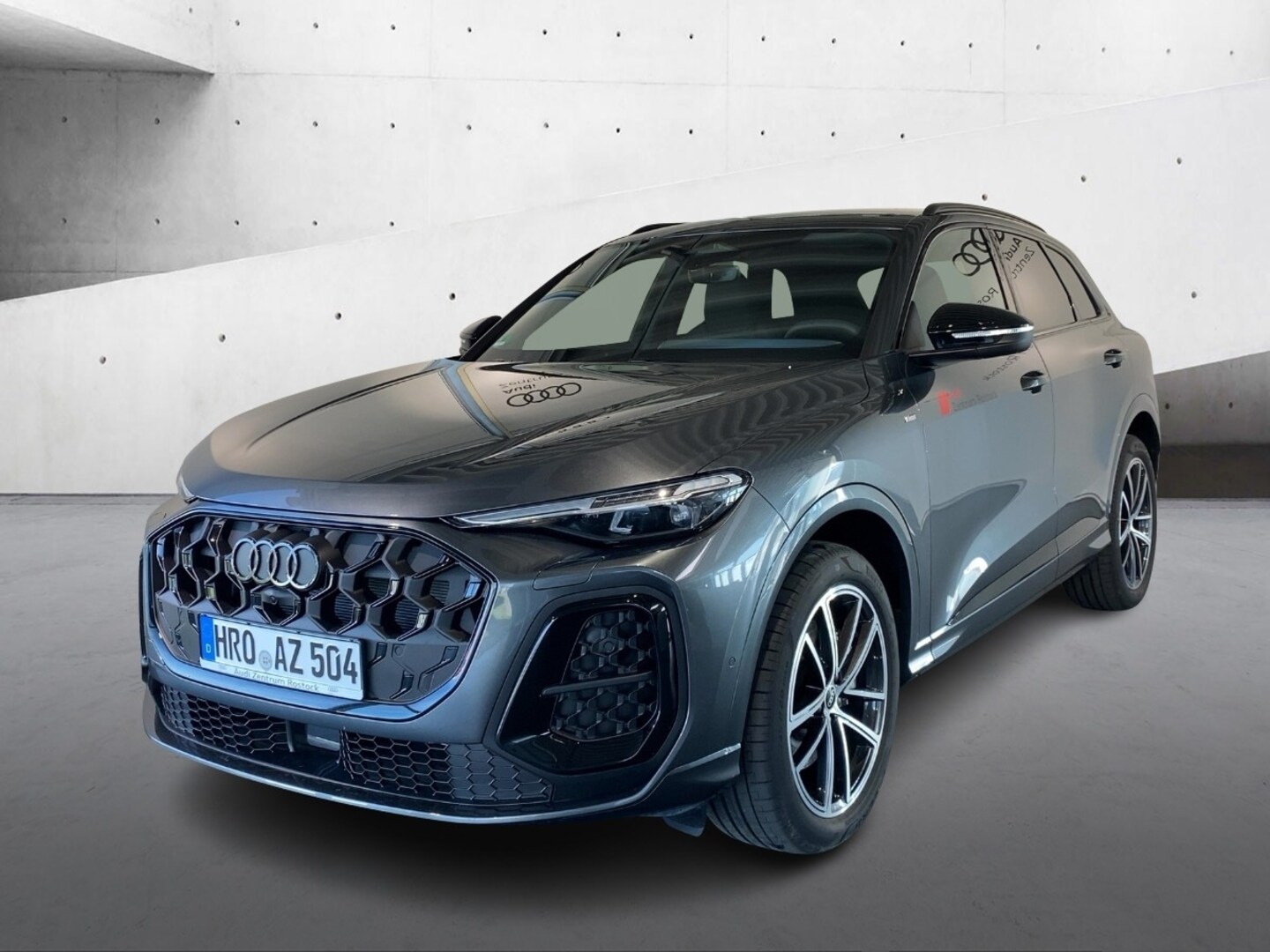 Bild über Audi Q5 SUV TDI quattro 150 kW S tronic - für weitere Informationen kontaktieren Sie den Audi Partner