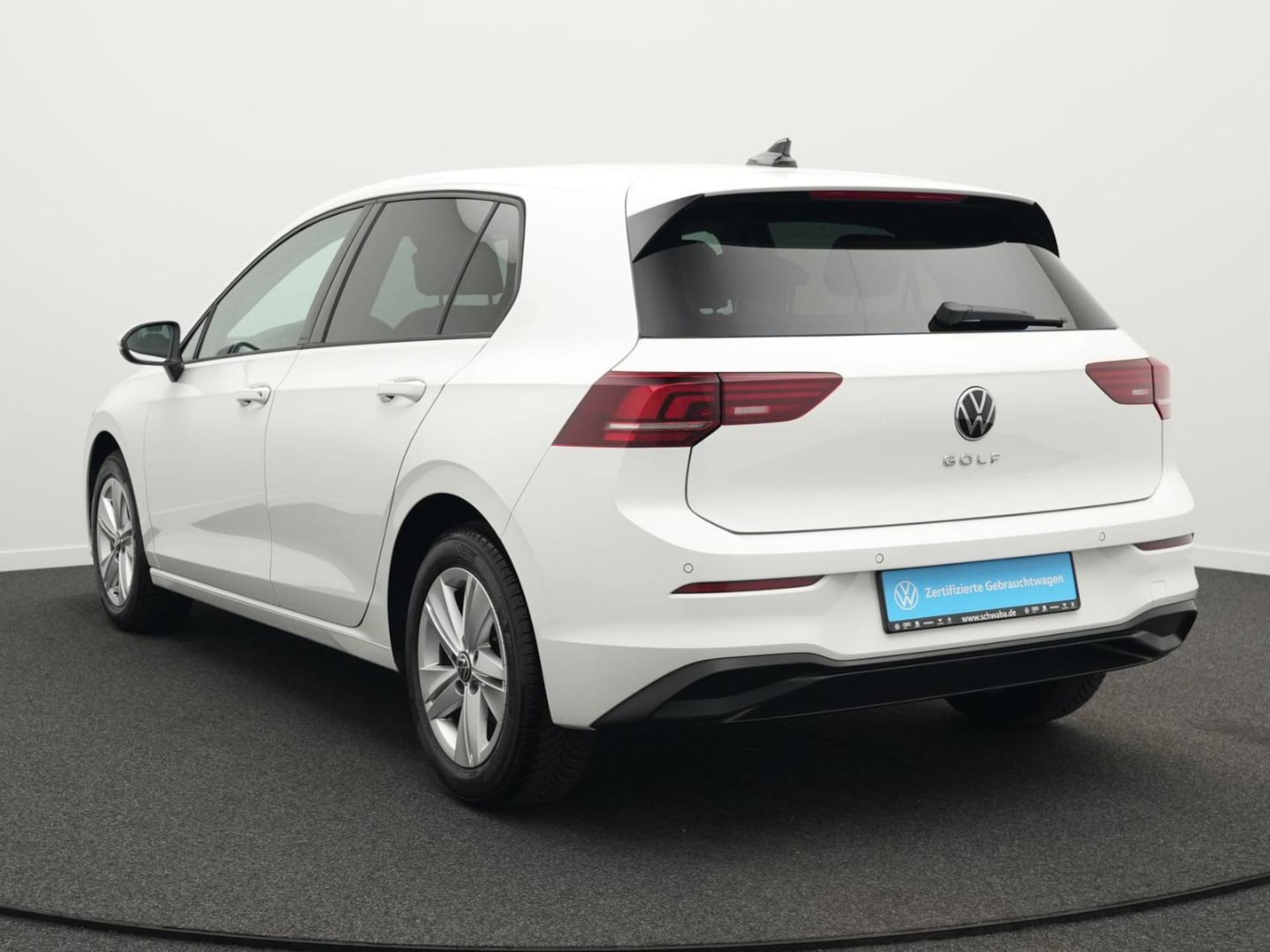 Volkswagen Golf Life