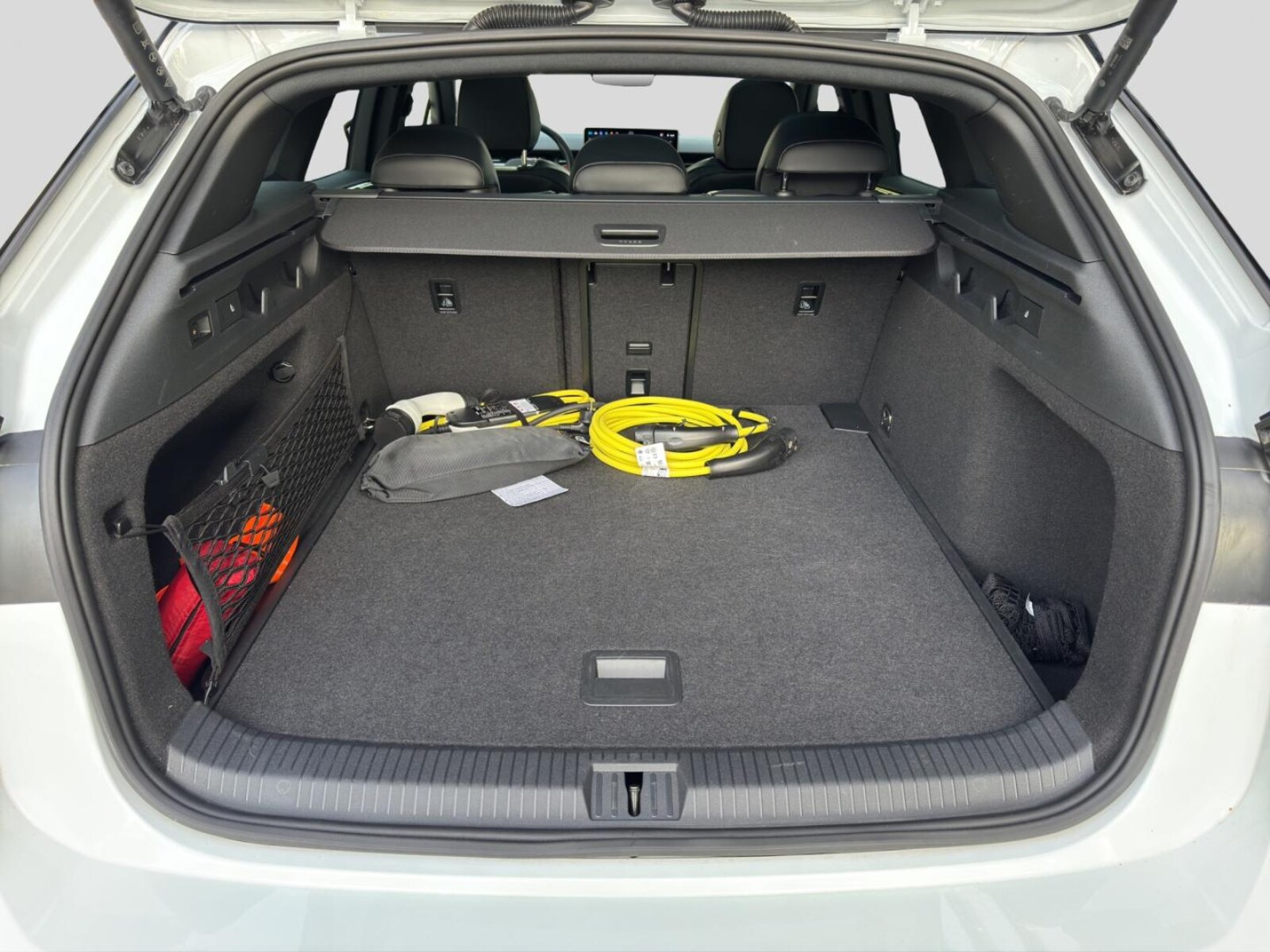 Volkswagen ID.7 Tourer – Bild 13