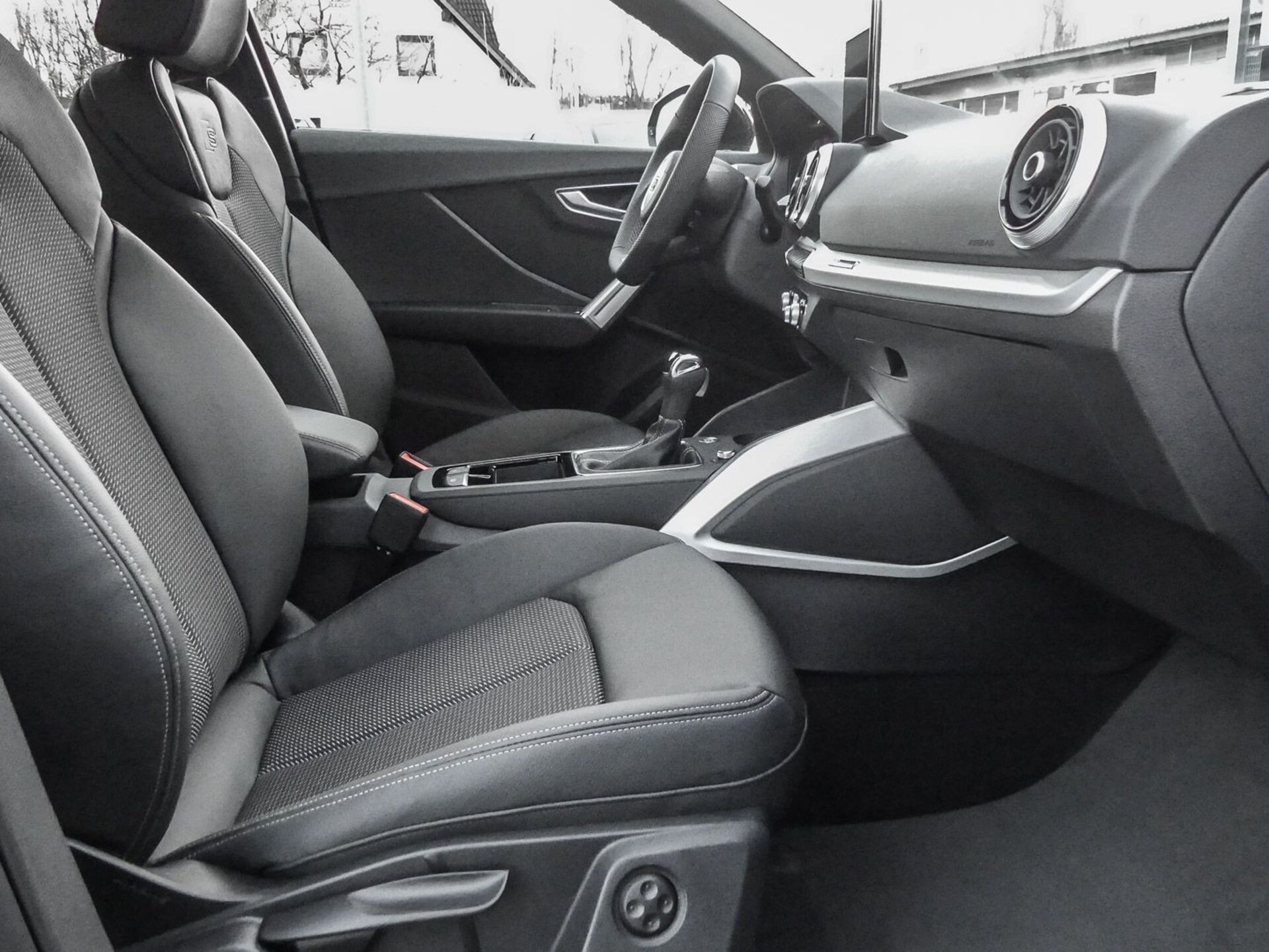 Audi Q2 S line