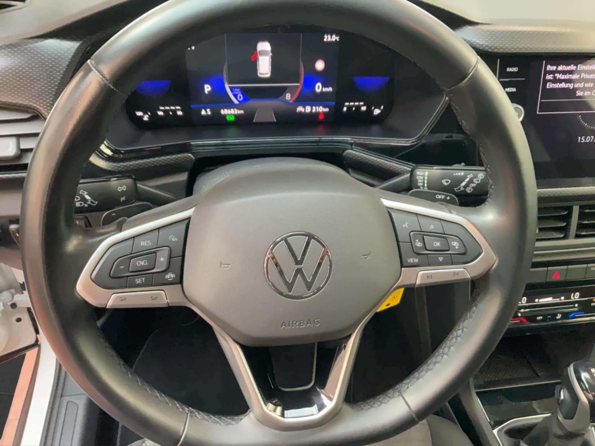 Volkswagen T-Cross Life