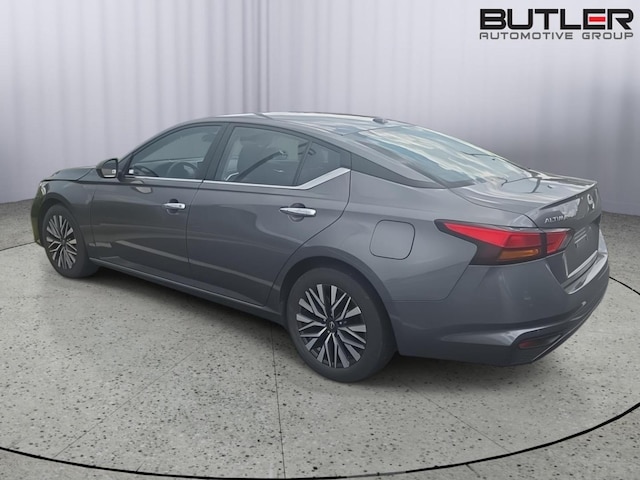 2025 Nissan Altima